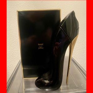 Carolina Herrera Good Girl Eau De Parfum Spray 5 FL OZ Good girl perfume